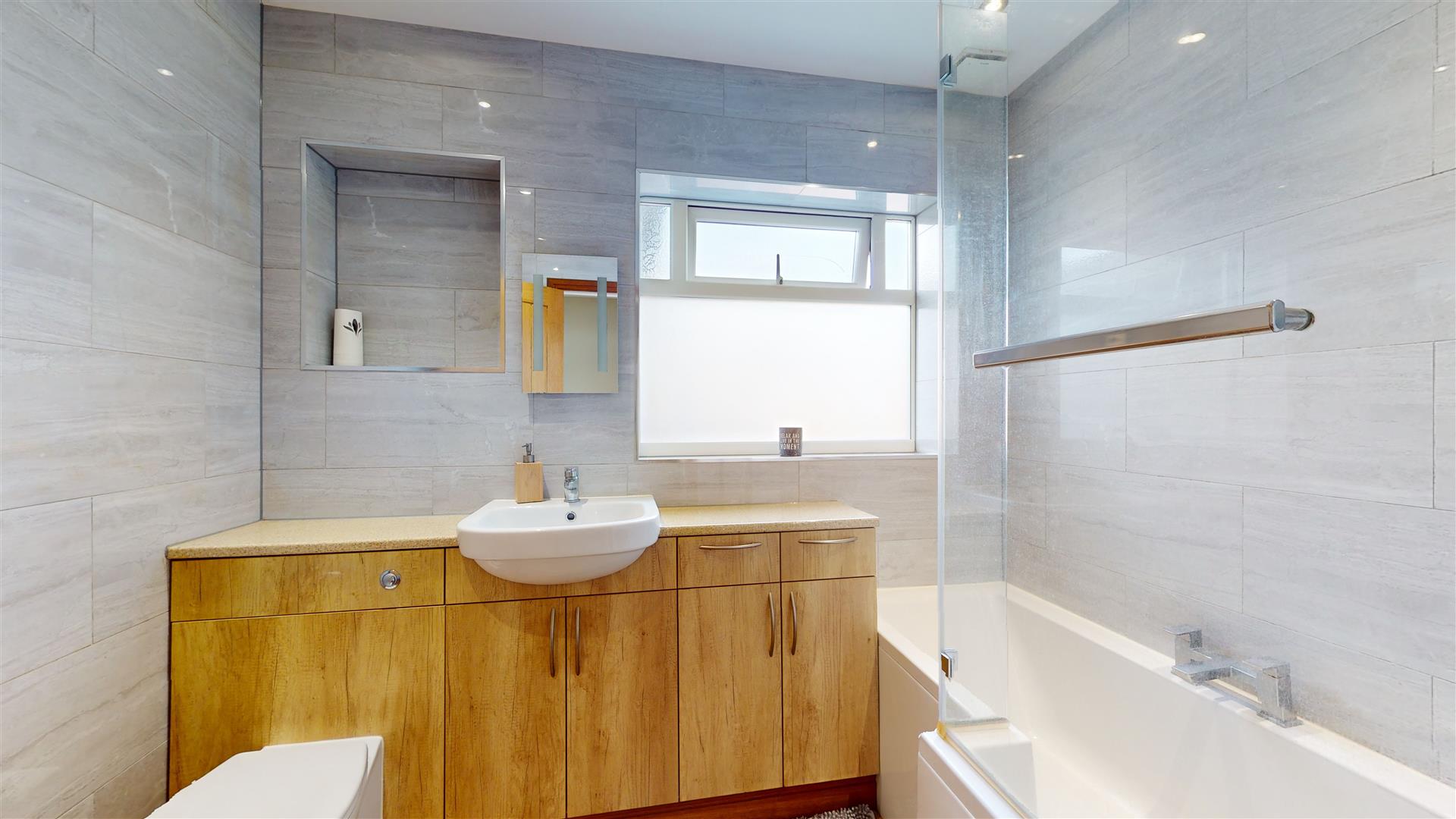 Warners Road, Newton Longville, Milton Keynes